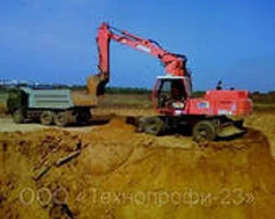 фото Земляные работы при разработке котлована