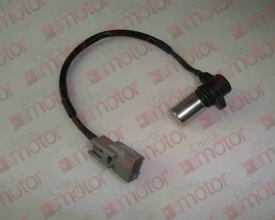 фото Датчик положения коленвала 4HK1 на Isuzu NQR75 в Новосибирске