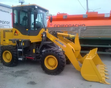 фото Погрузчик фронтальный LG 918