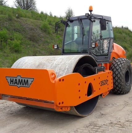 Фото №0 Аренда катка Hamm 3520