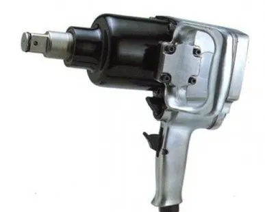 фото Гайковерт пневматический ударный Licota PAW-10051S усиленный, с коротким жа