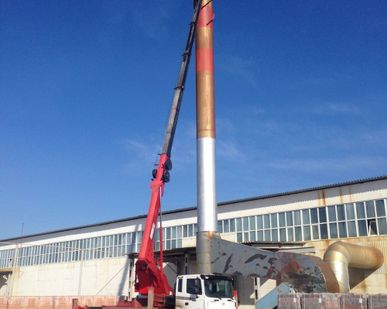 фото Услуга по аренде автогидроподъемника (автовышки) 27м