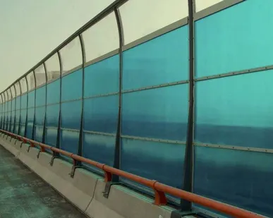 фото Экран шумозащитный