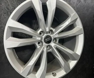 фото Оригинальные диски Ауди R19