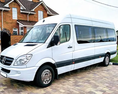 фото Mercedes-Benz Sprinter (белый, 8 мест)