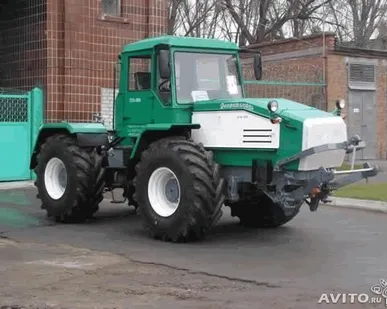 фото Трактор ХТА-220