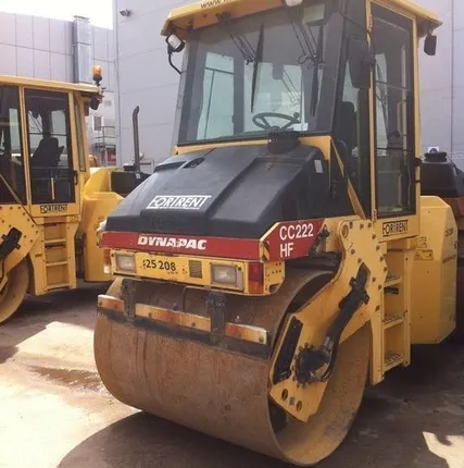 Фото №0 Аренда асфальтового катка Dynapac CС222