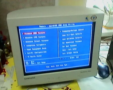 фото Монитор Samsung SyncMaster 765DFX