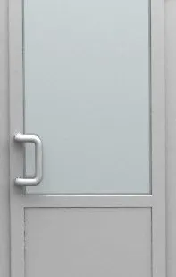 фото Двери входные металлопластиковые