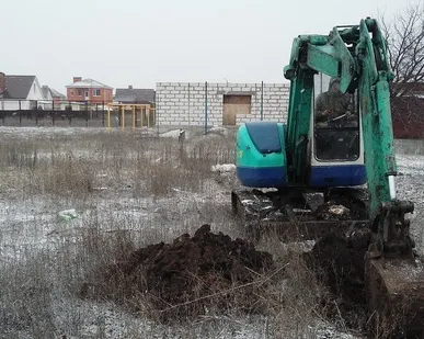 фото Аренда мини-экскаватора Komatsu PC28UU-2E