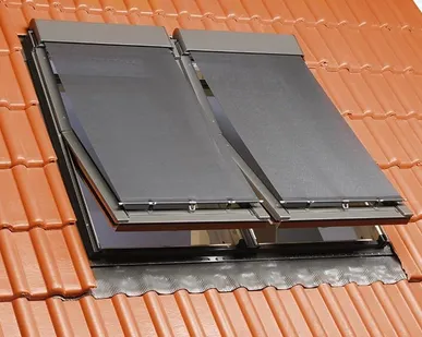 фото Маркизы AMZ, AMK, AME для мансардных окон Факро (FAKRO)