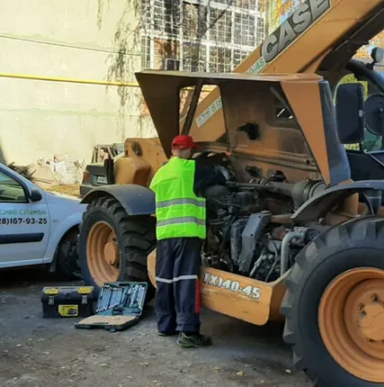 Фото №0 Ремонт телескопических погрузчиков