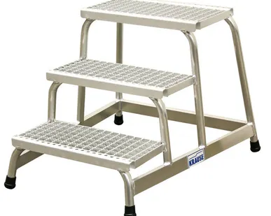 фото Монтажная подставка, 3 ступеньки, алюм. решетч. ступени