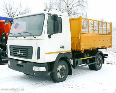 фото МАЗ 4571Р2-437-000