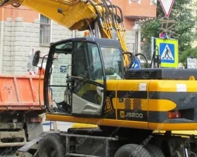 фото Аренда колесного экскаватора JCB JS 200W, Москва