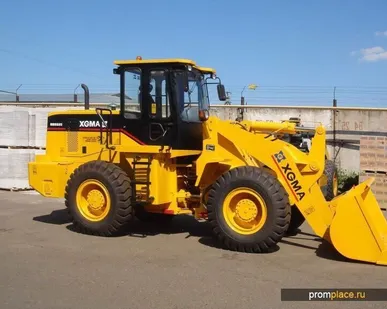 фото Аренда фронтального экскаватора-погрузчика