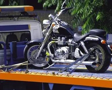 фото Эвакуатор для мотоцикла