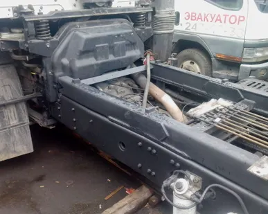 фото Усиление рамы грузового автомобиля для установки КМУ.