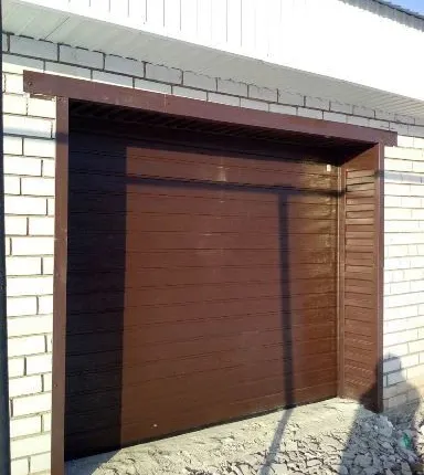 Фото №0 Гаражные секционные ворота
