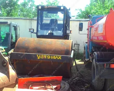 фото Аренда дорожного катка JCB Vibromax VM 132D, Москва