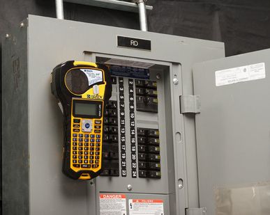 фото Портативный электромонтажный принтер BRADY BMP21 PLUS