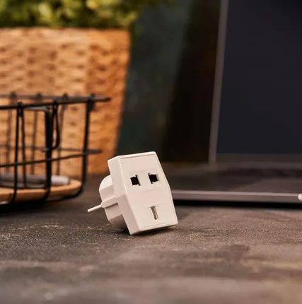 Фото №1 Переходник сетевой "КВАДРАТ" бел. (инд. упак.) PROCONNECT 11-1011-9