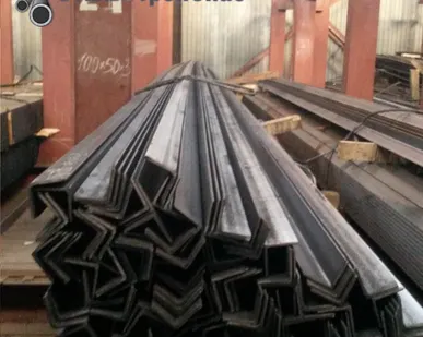 фото Уголок стальной 100Х100мм ГОСТ 8509-93 ст 3сп5 стальной гнутый