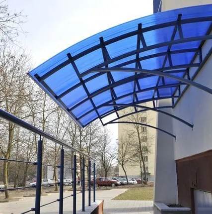 Фото №0 Навес над крыльцом