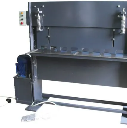 Фото №0 Гильотина для резки листов металла