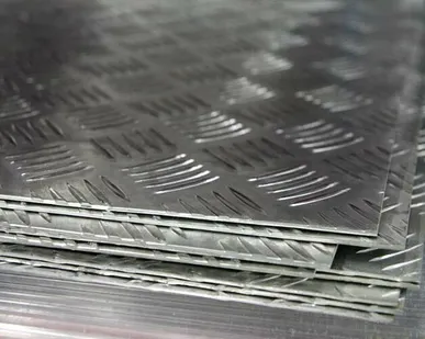 фото Алюминиевый лист рифленый