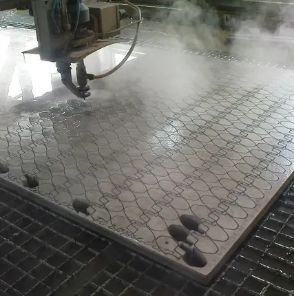 Фото №0 Гидроабразивная резка металла и других листовых материалов