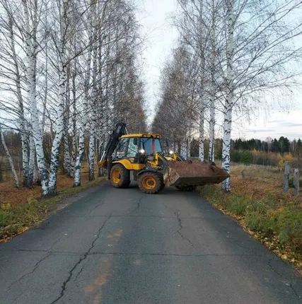 Фото №0 Услуги экскаватора погрузчика