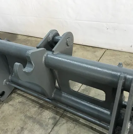 Фото №2 Быстросъем на фронтальный погрузчик