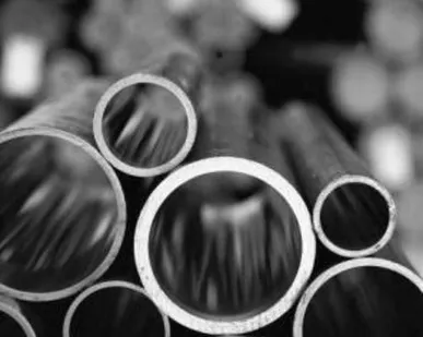 фото Труба нержавеющая от 0,5 до 1420 мм, марка 12Х18Н10Т