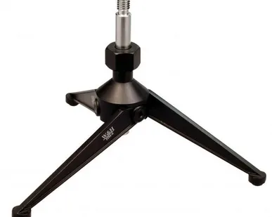 фото Стойки и держатели Superlux HM6