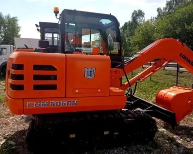 фото Аренда гусеничного полноповоротного экскаватора