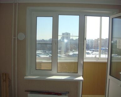 фото Остекление балконов и лоджий пластиковыми окнами