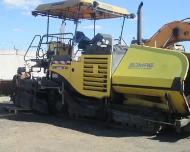 фото Асфальтоукладчик Bomag BF 691