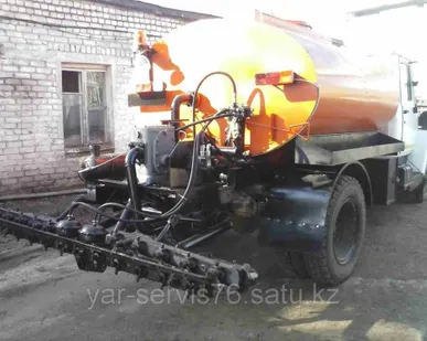 фото Автогудронатор АГ-3,5