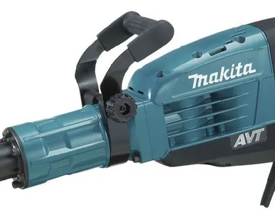 фото MAKITA. Молоток отбойный HM1307C, 30мм,1510Вт,33.8Дж,730-1450у\м,17кг,чем,А
