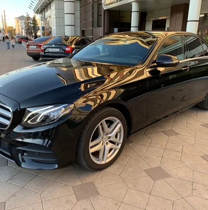 Фото №0 Mercedes-Benz E 200 W213