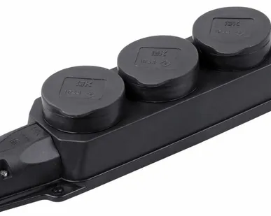 фото Розетка каучук 1-ф., 16A трехместная с защитными крыш...