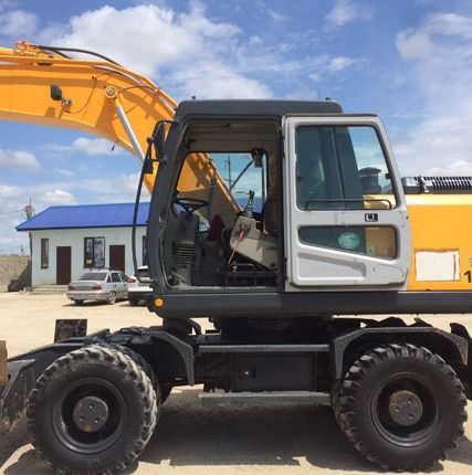 Фото №0 Колесный экскаватор Hyundai R170W-7