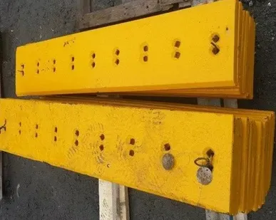 фото Нож средний 171-82-00002 (400-500HB) для специальной техники Shantui SD 32