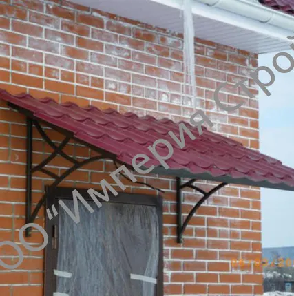 Фото №0 Козырьки из металлочерепицы
