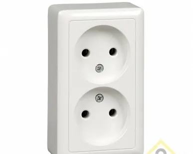 фото Розетка 2-м ОП BLANCA б/заземл.16А изолир.пластина бел. SchE BLNRA000211