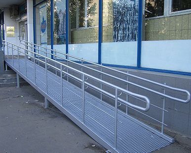 фото Пандус для маломобильных групп населения