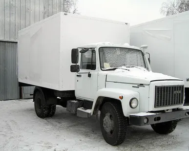 фото Грузовик ГАЗ рефрижераторный на ГАЗ-3309