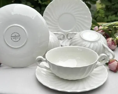 фото Бульонная пара Johnson Brothers 300 мл Англия