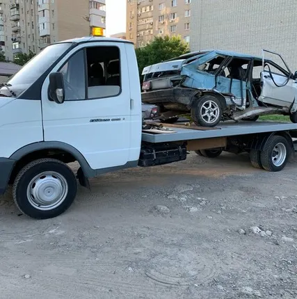 Фото №0 Отвезу ваше авто эвакуатором